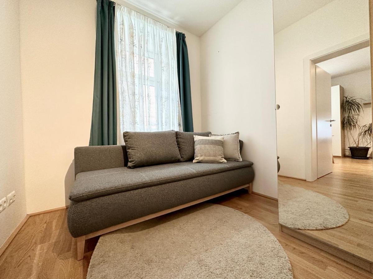 Appartamento Book-a-room Panda-apartments *