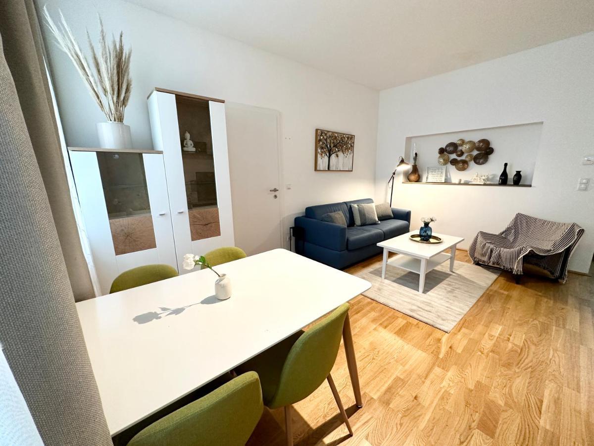 Appartamento Book-a-room Panda-apartments *